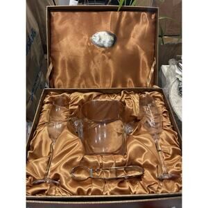 Champagne Flutes With Ice Bucket